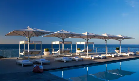 G 09 Farol Hotel