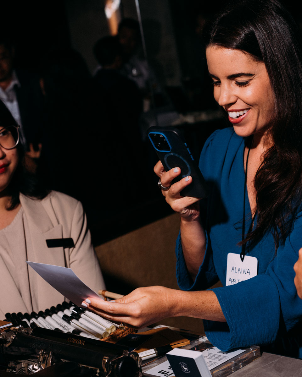 DH SALES24 S Singapore TP 20