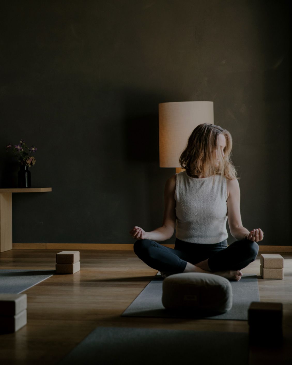 13 Female Wellness Hotel Schwarzschmied Yoga Meditation 2