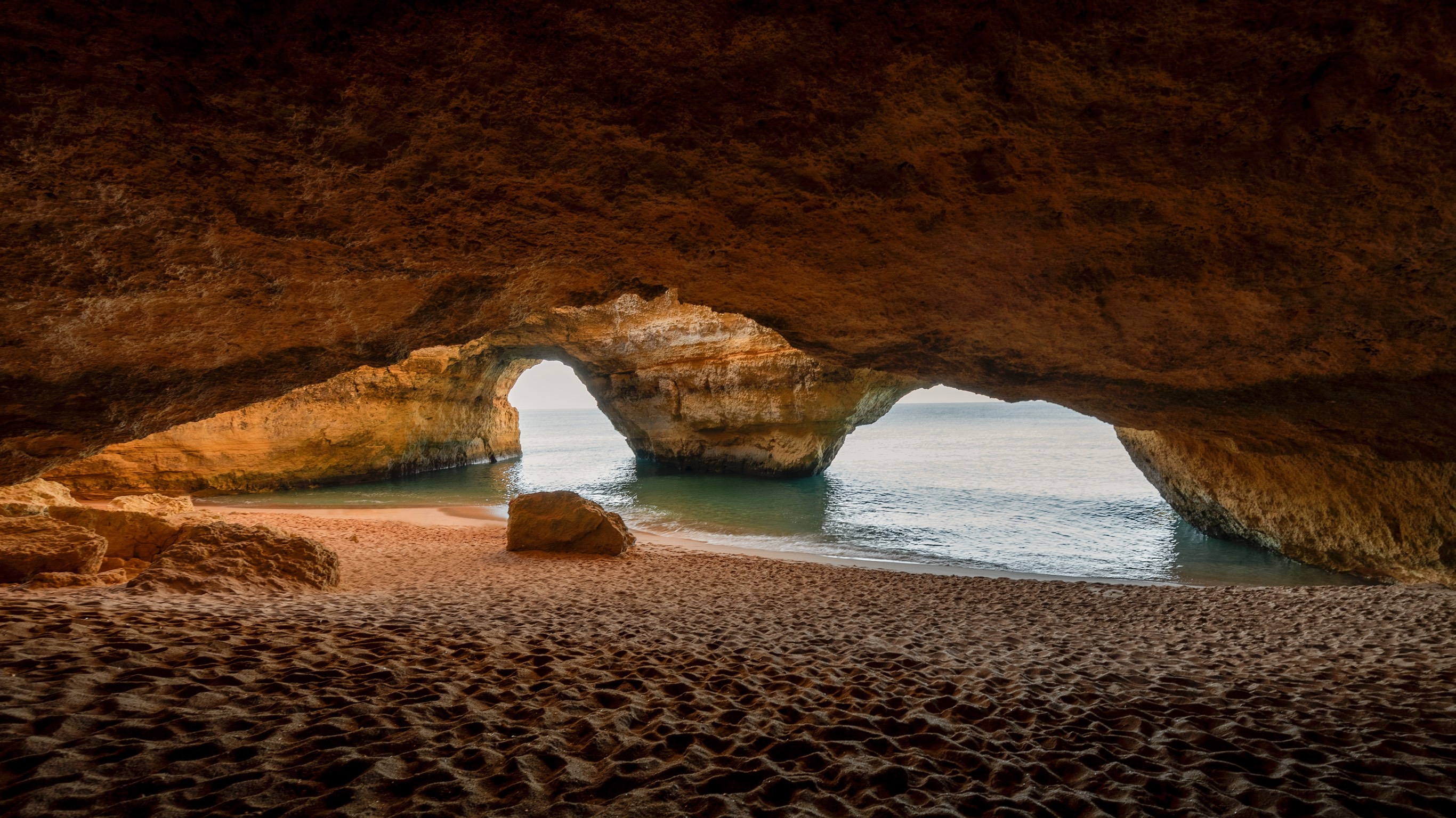 07 Destination Portugal Middle Coast Benagil Cave