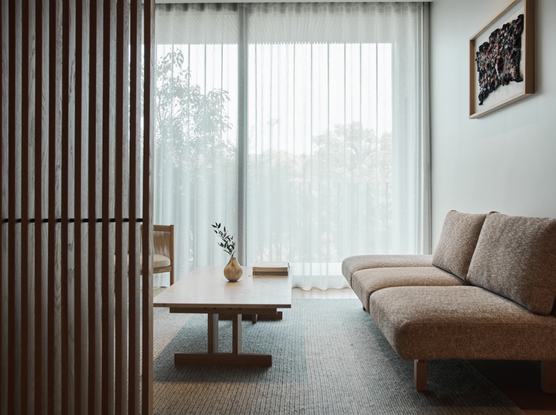09C Quiet Luxury Hotels