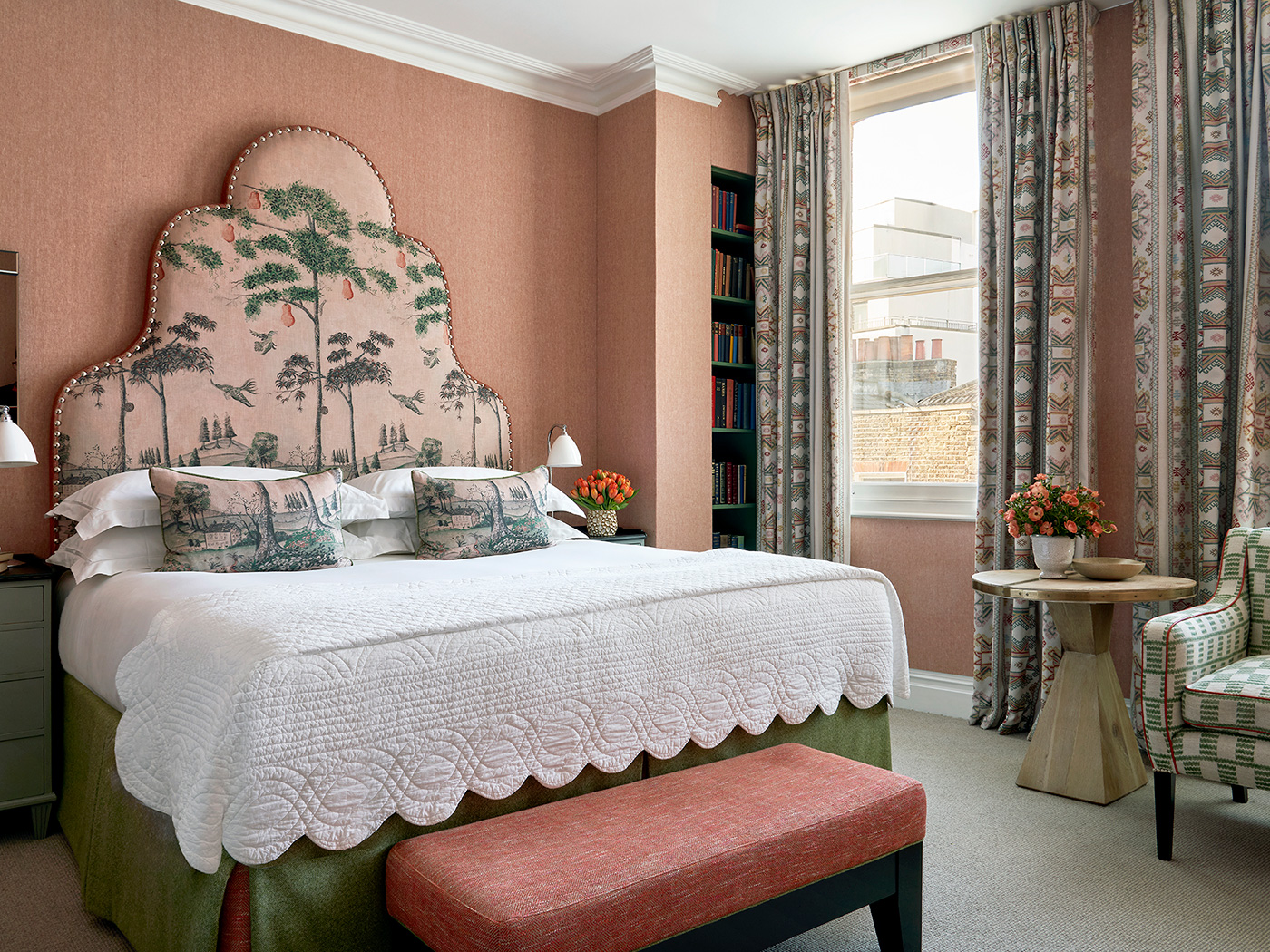 Charlotte Street Luxury Room R 01