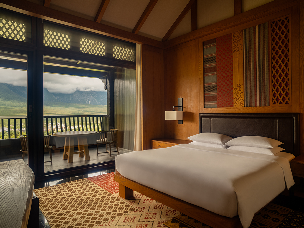 Jinmao Mountain Grand Suite King R 02