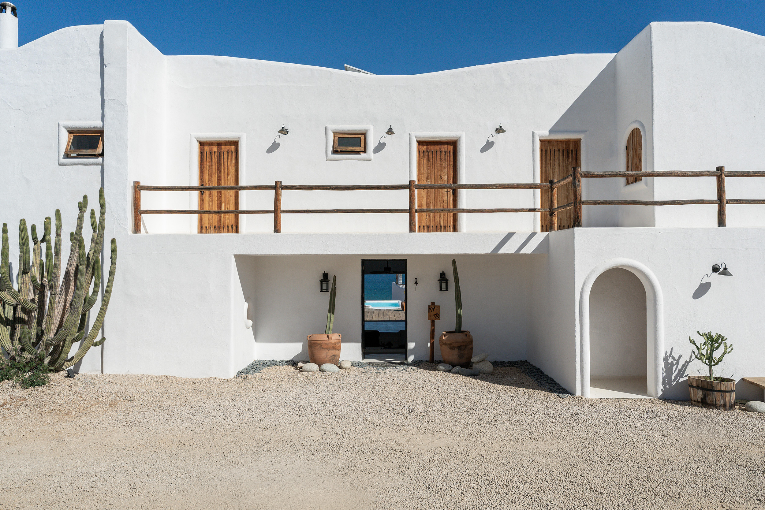 G 01 Nest Baja Mexico