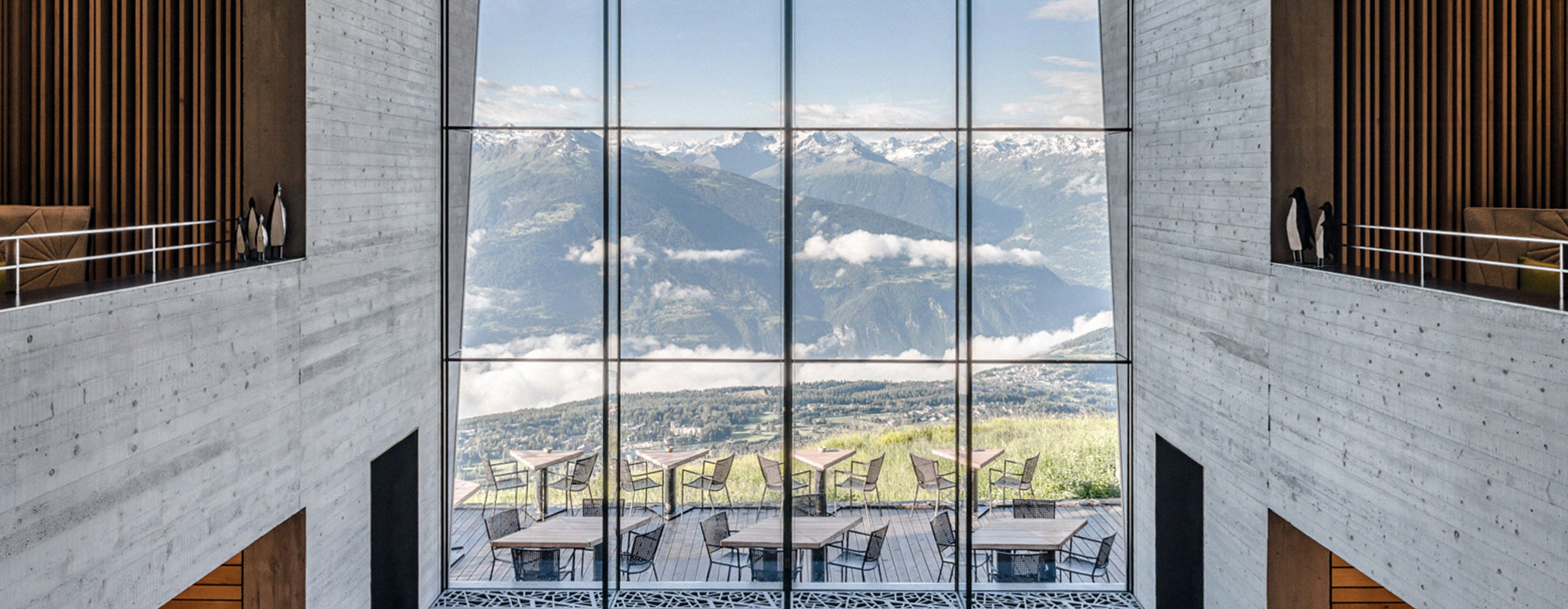 S Chetzeron Crans Montana Switzerland (1)