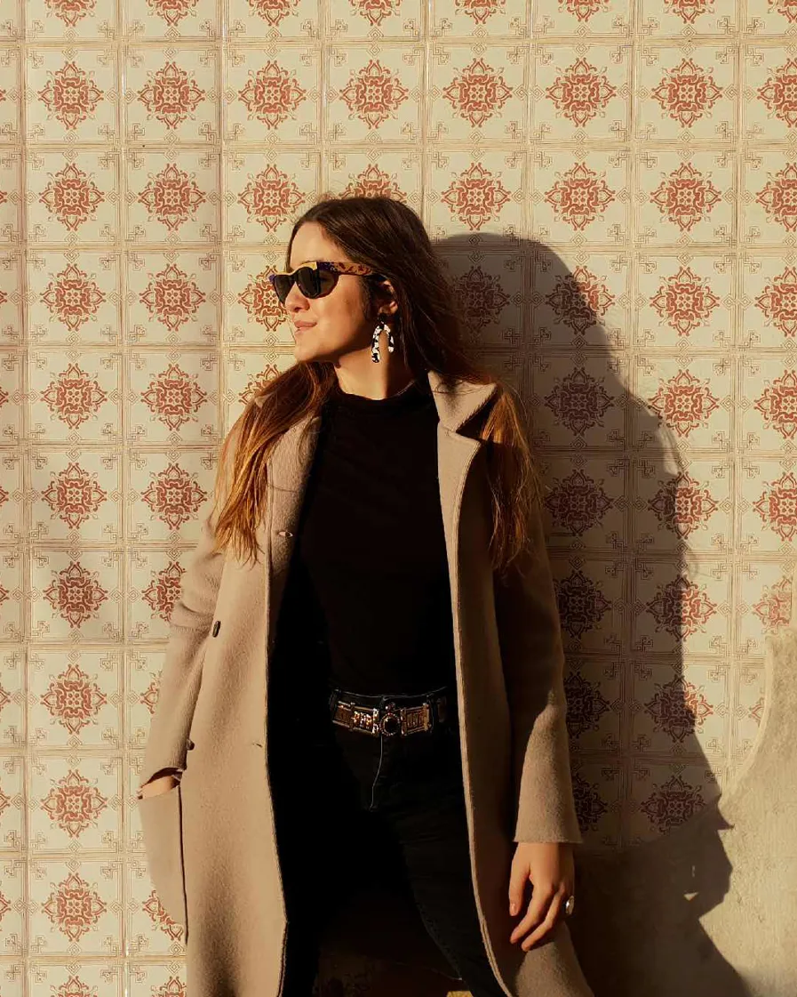 001 BP Weaving Myth And Tradition In Crete