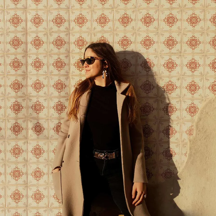 001 BP Weaving Myth And Tradition In Crete