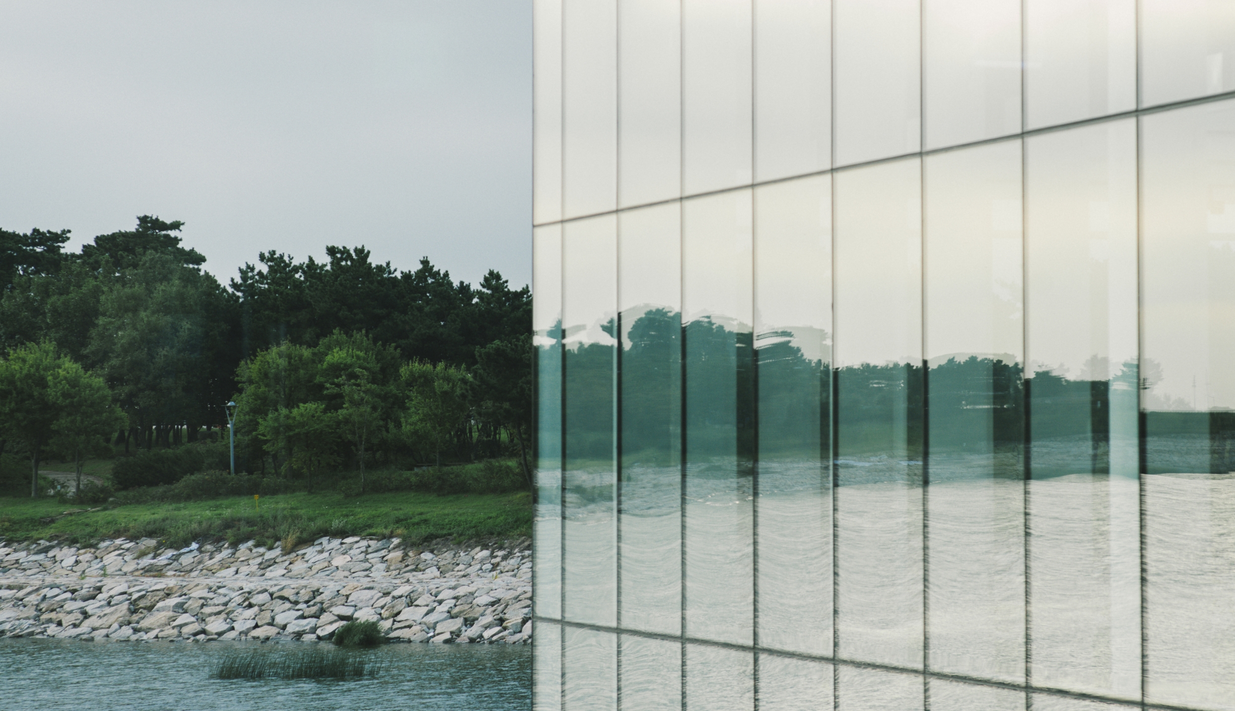 10 Brutalist Article