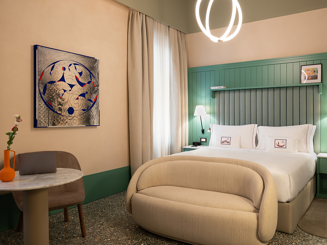 Elizabeth Unqiue Venice Prestige Two Rooms R 02