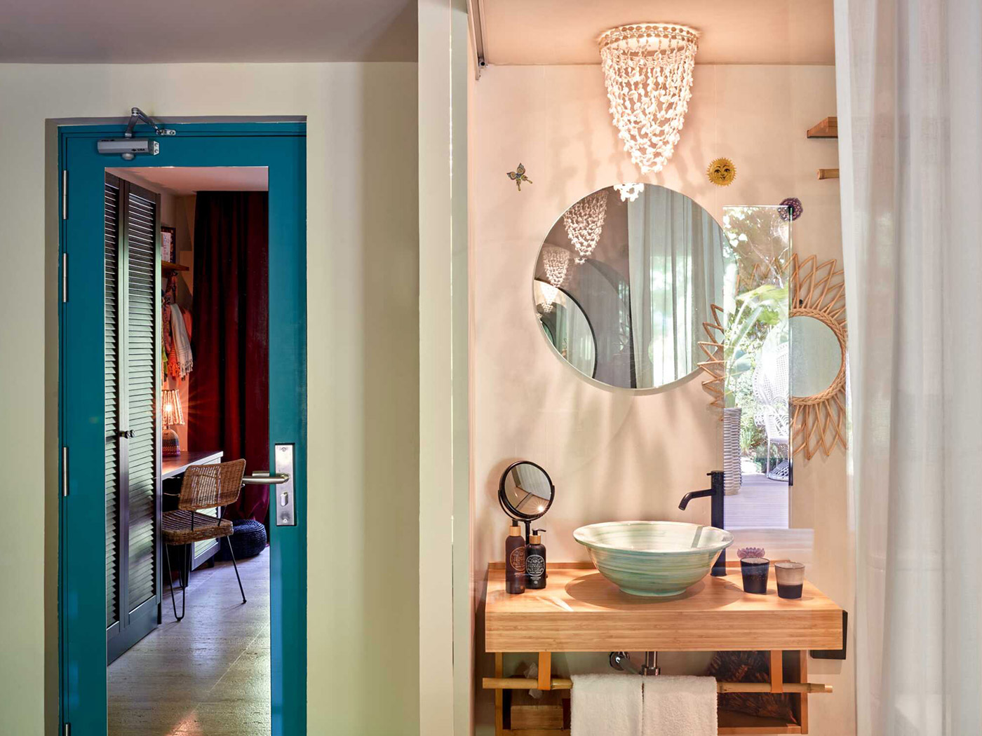 Bikini Island Garden Room R V2 04