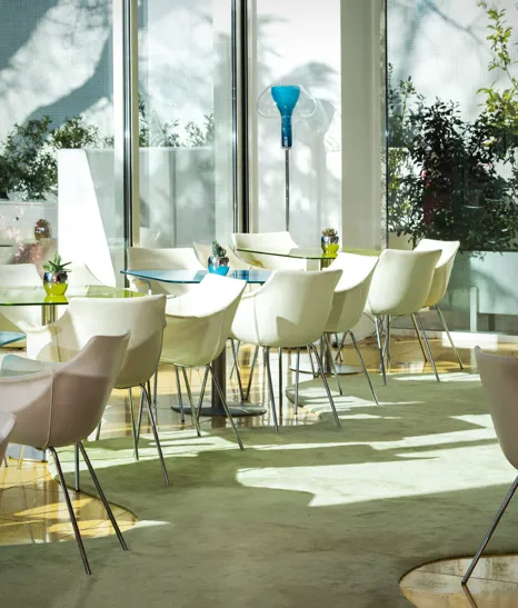 Semiramis Restaurant Dining Tables Interior Design Pool M 10 R C