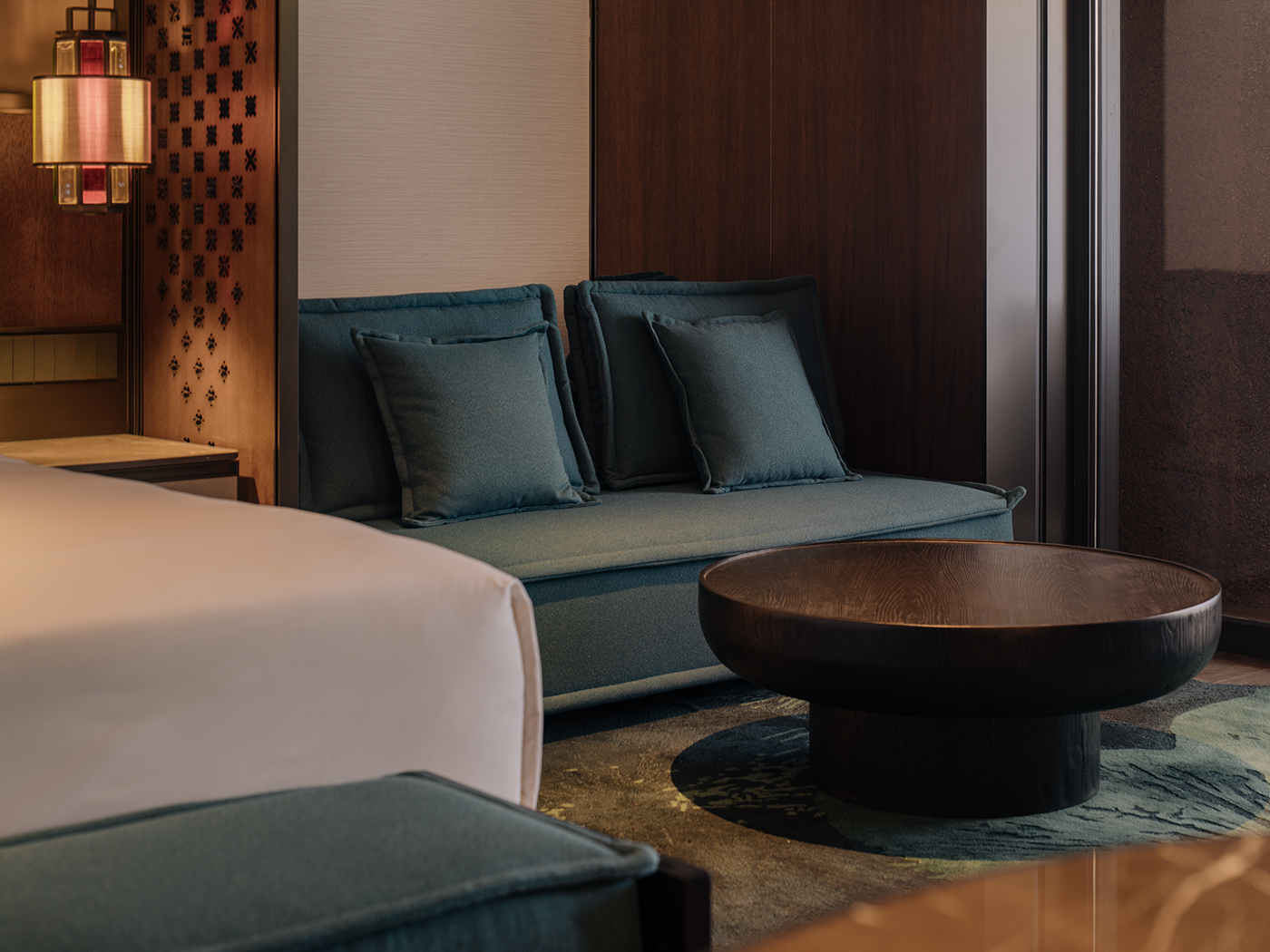 Arcadia Place Lugu Lake Lake View King Room R 05