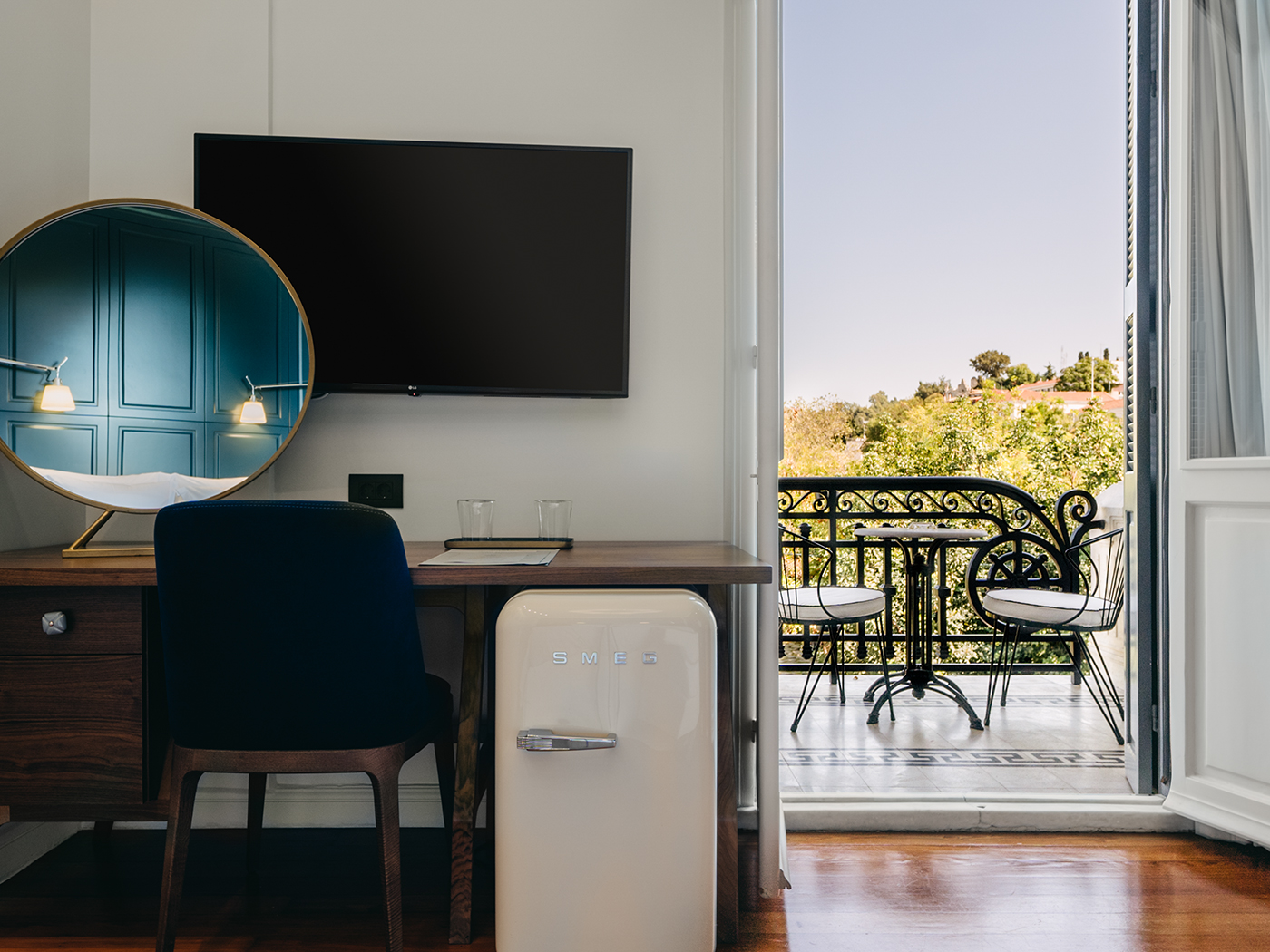 The Bold Type Hotel Executive Room R 12