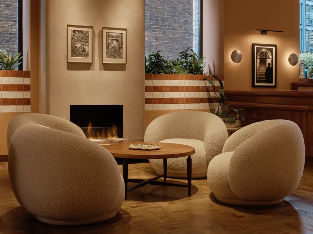 01 SP Sir Devonshire Square (1)