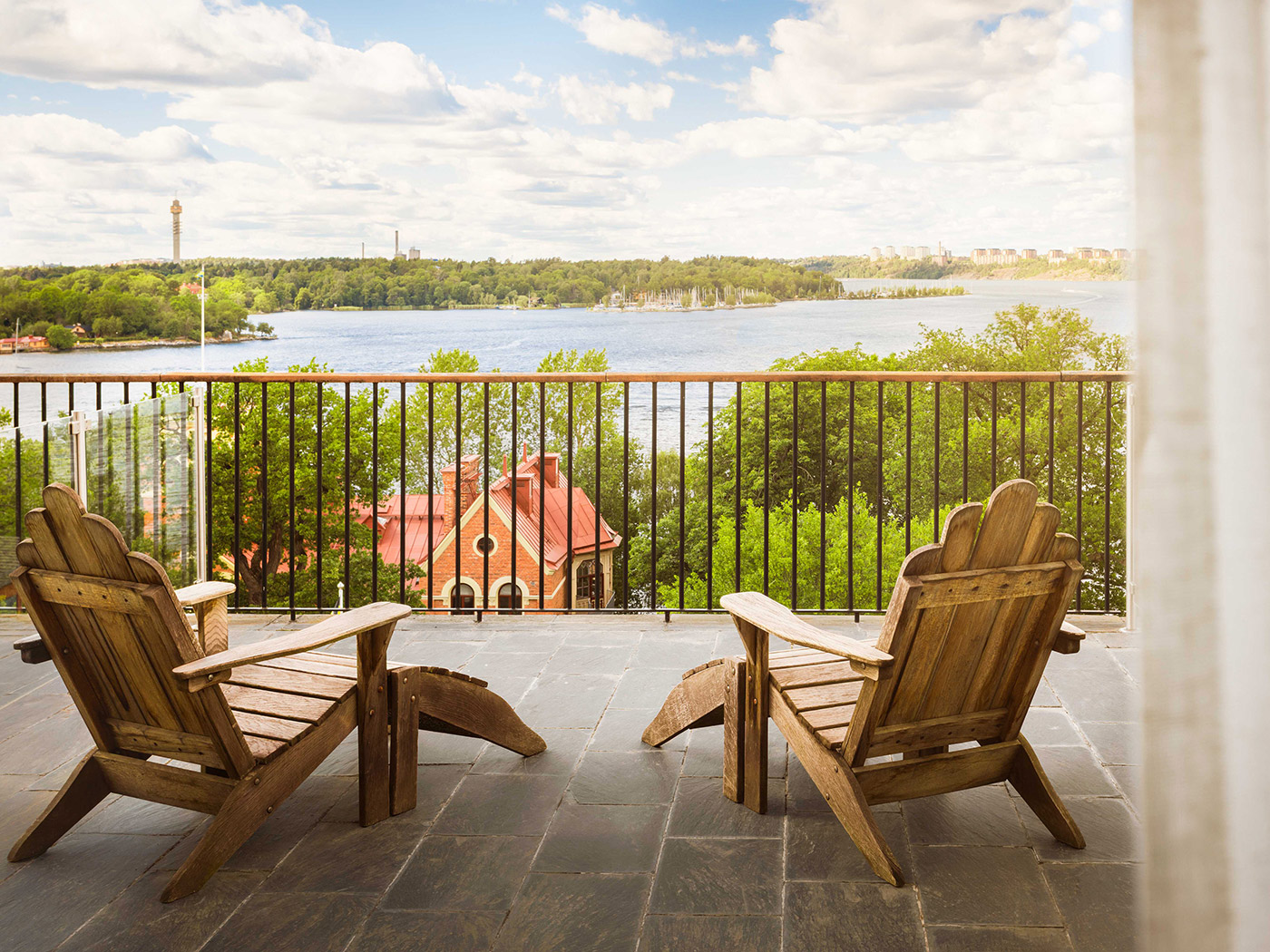 Hotel J Signature Seaview R V2 01