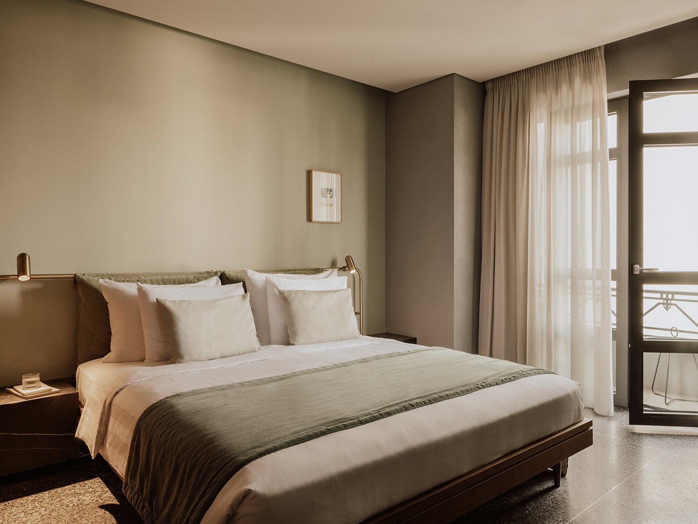 Perianth Hotel Classic Room R 4