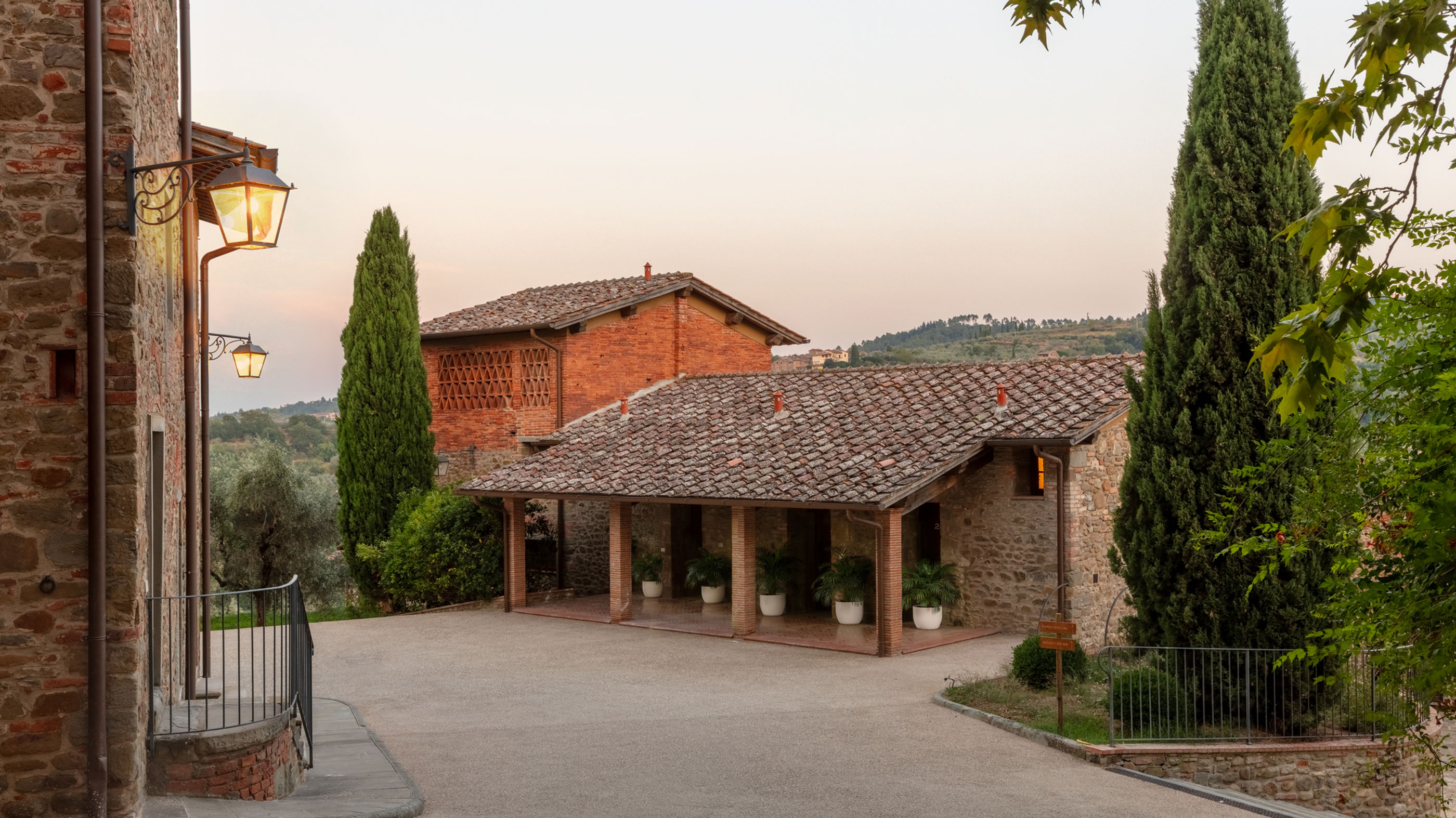 G 01 Chapter Chianti
