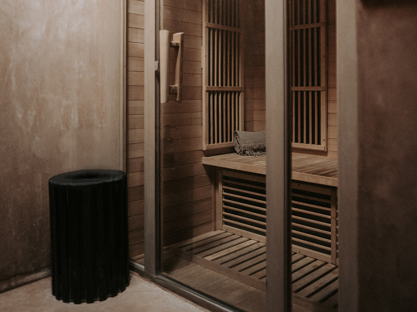 Miraearth Studio R 9