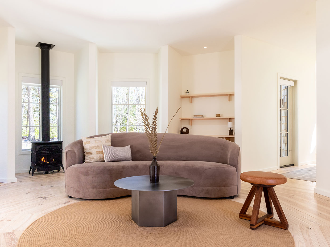 Scribners Catskill Lodge Round Suite ADA R V2 01