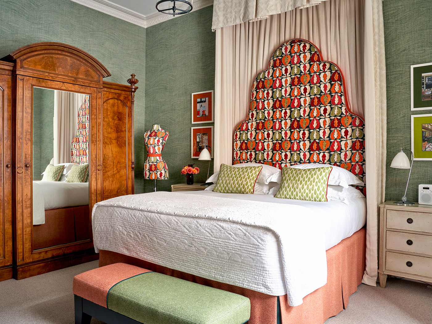 Number Sixteen Deluxe Garden Room R 02