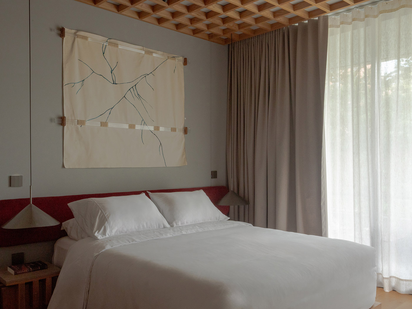 Wake Medellin Signature R 01