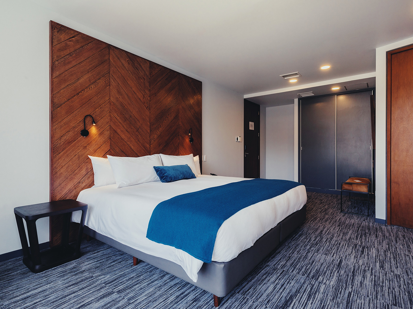 Atix Hotel Superior Room V3 R 01