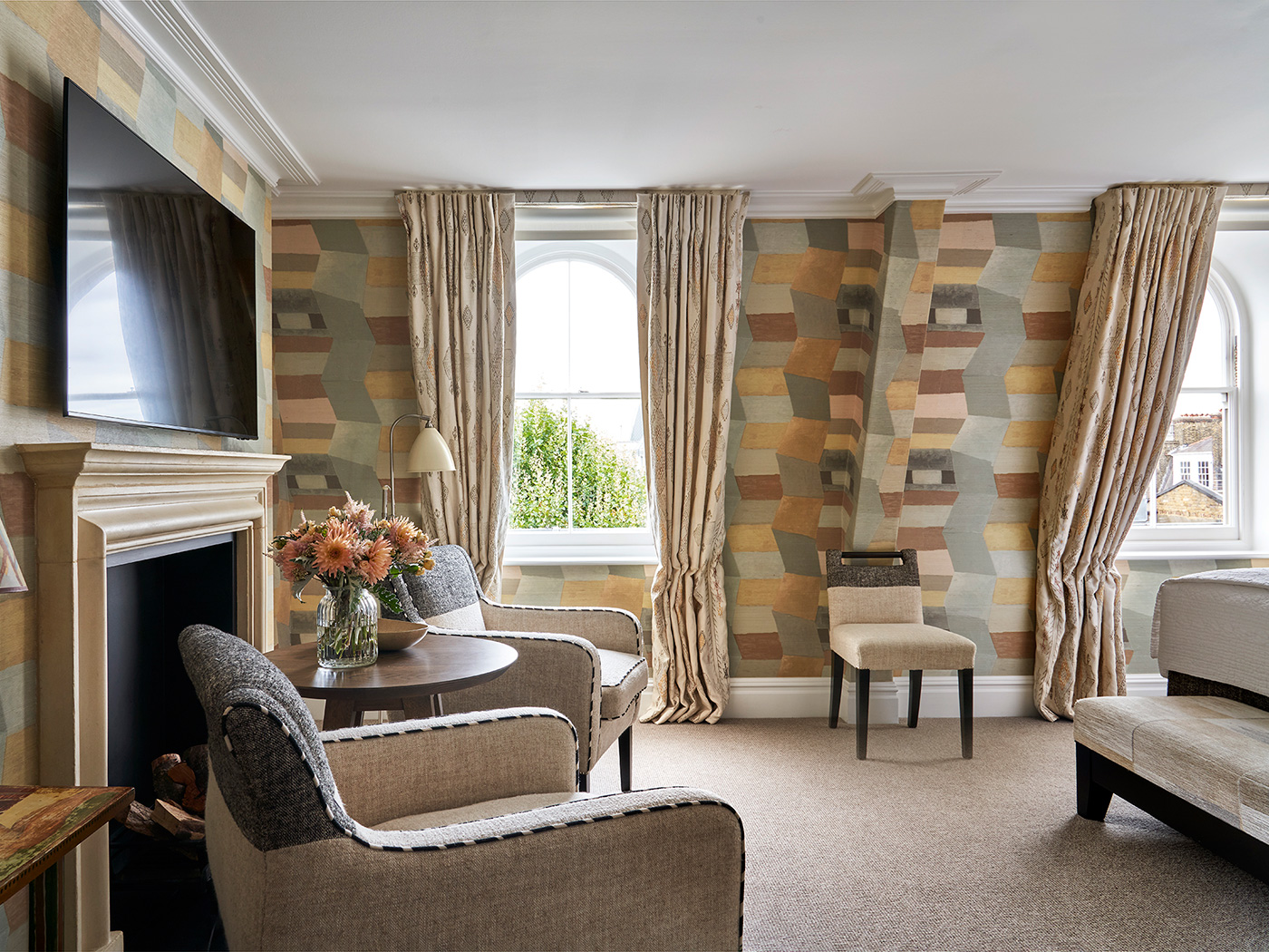 Charlotte Street Deluxe Room R 10