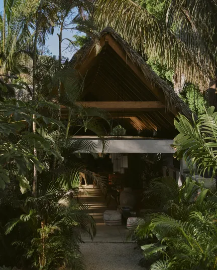 17 Directions Costa Rica