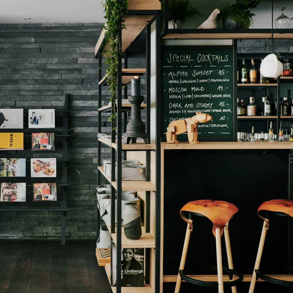 The Cambrian Theme Box 02 Food And Drink