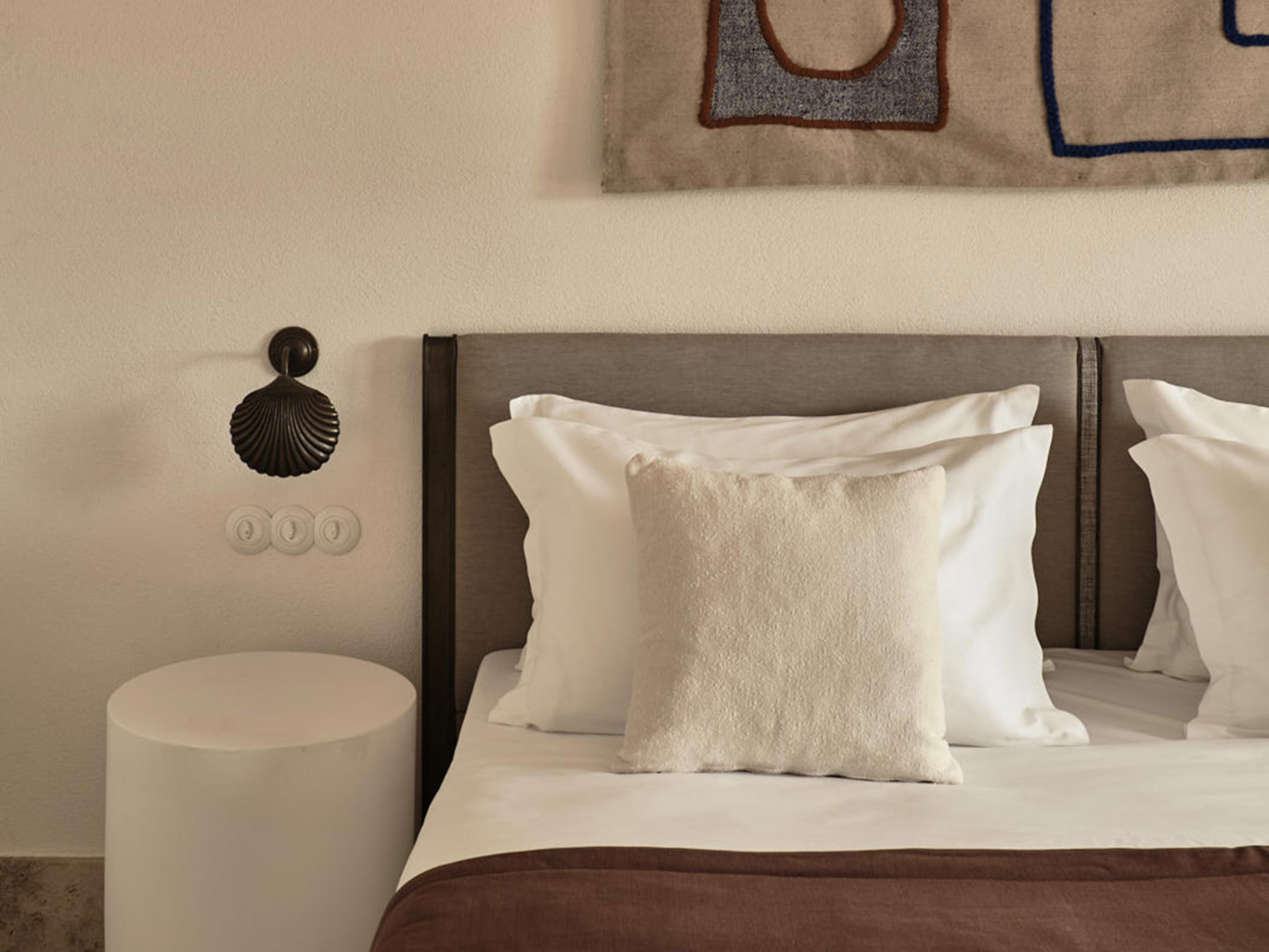 Parilio Rooms in Paros