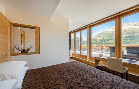 Nira Alpina Bedroom in Silvaplana, St. Moritz