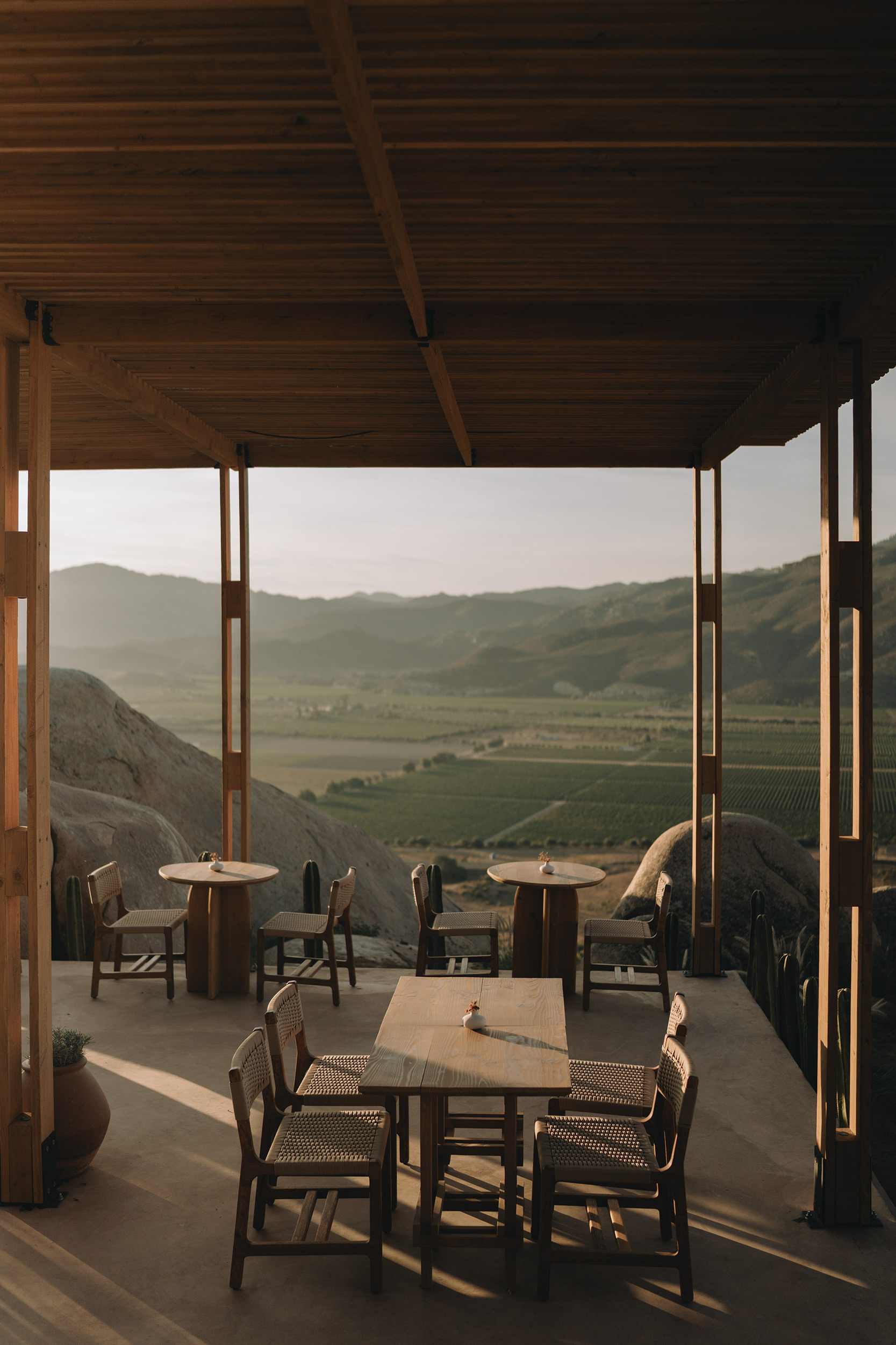 G 23 Mira Earth Studios Mexico