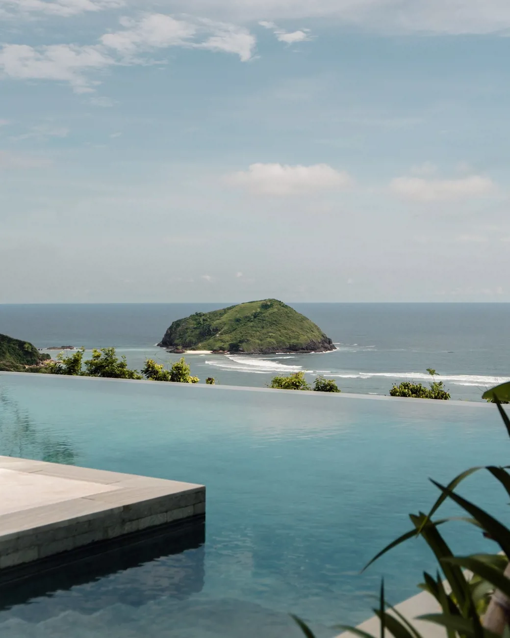 04 Where To Go In 2023 Somewhere Lombok Pool Ocean View