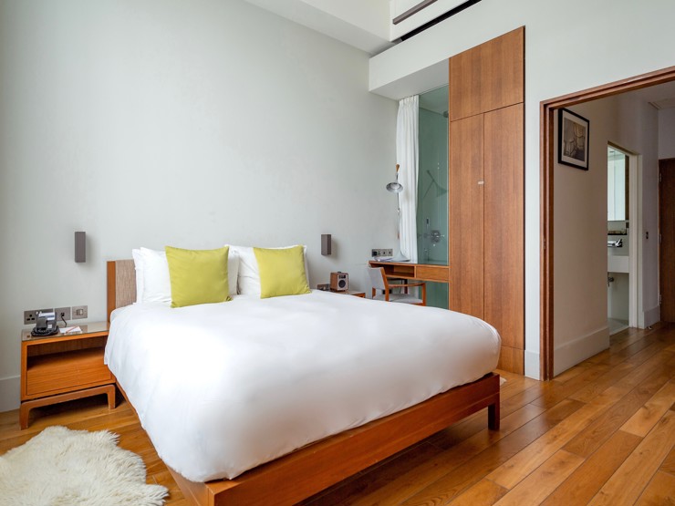 Rooms Suites At Town Hall Hotel In London Uk Design Hotels