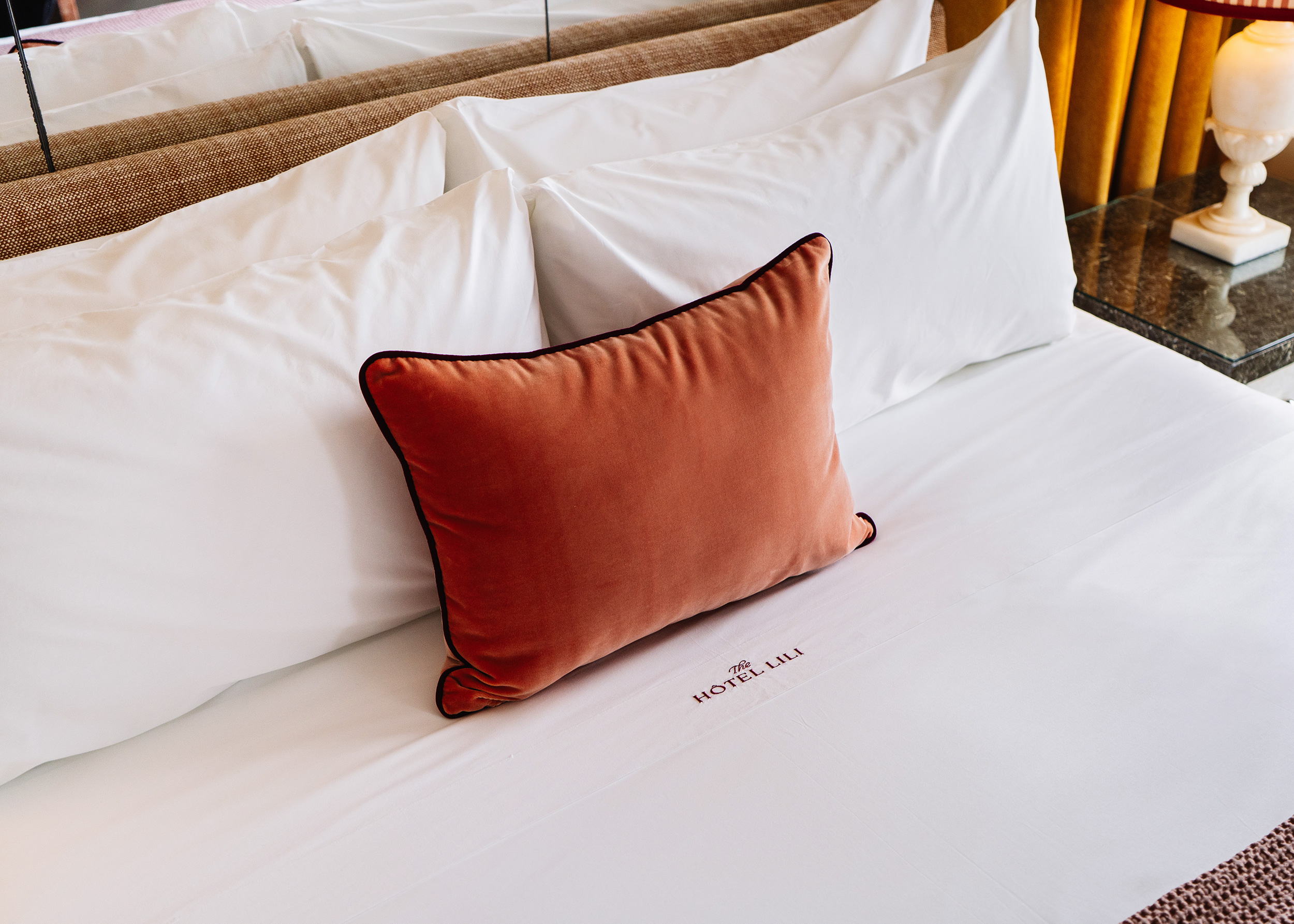 G 15 The Hotel Lili Beverly Hills Usa