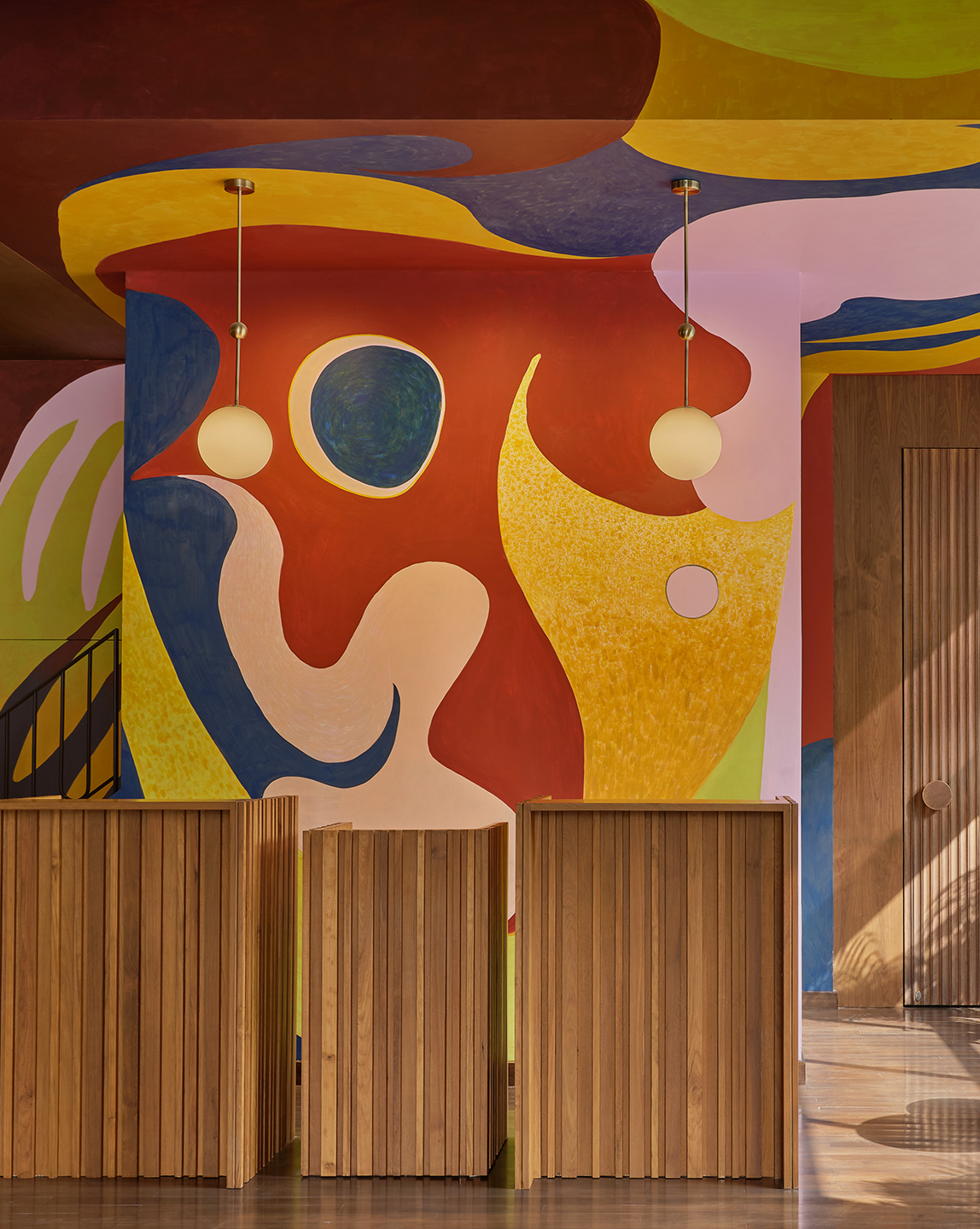 T Generic 01 Public House Bangkok Thailand