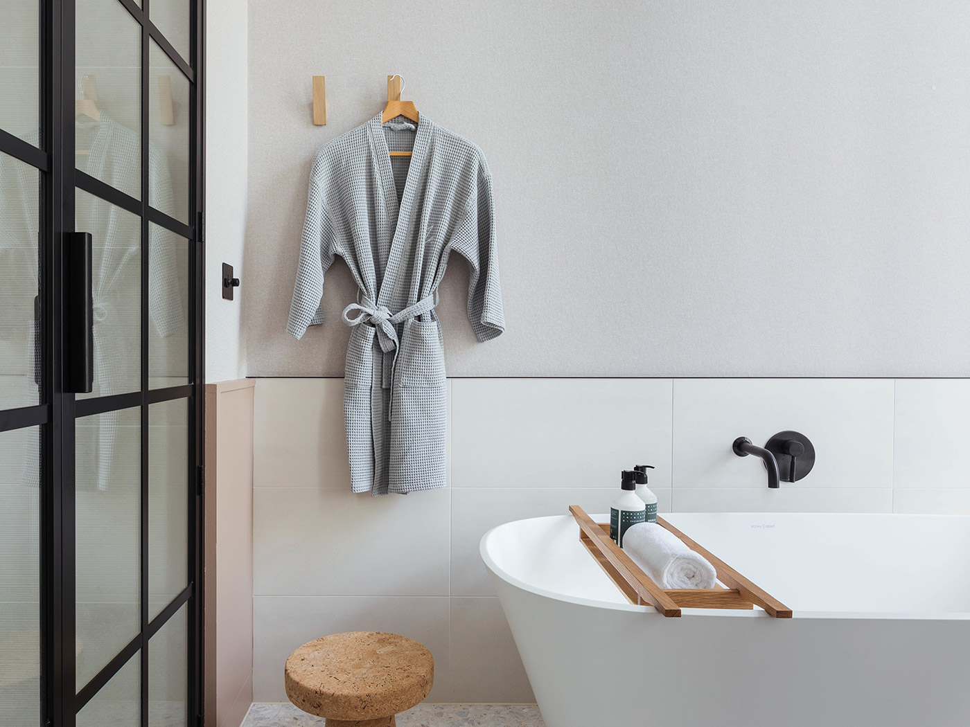 Inhabit Queens Gardens Queens Suite R 06