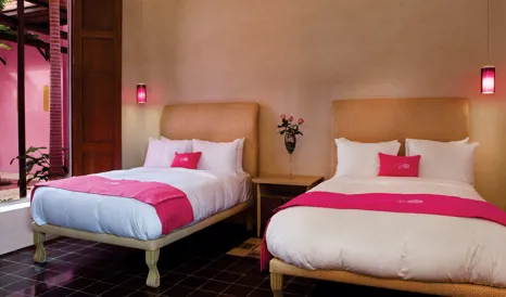 Rosas y Xocolate Double Bedroom in Mérida