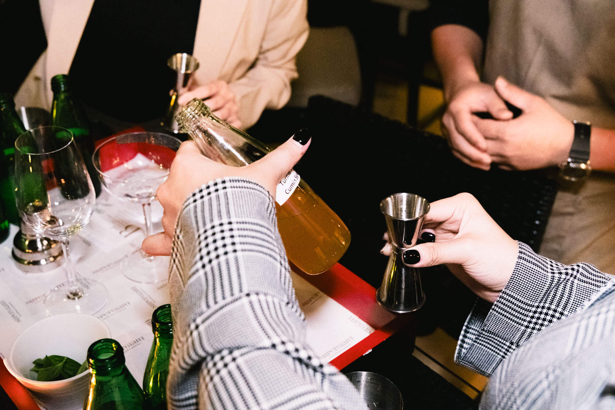 DH SALES24 S Hong Kong Travelpro 06