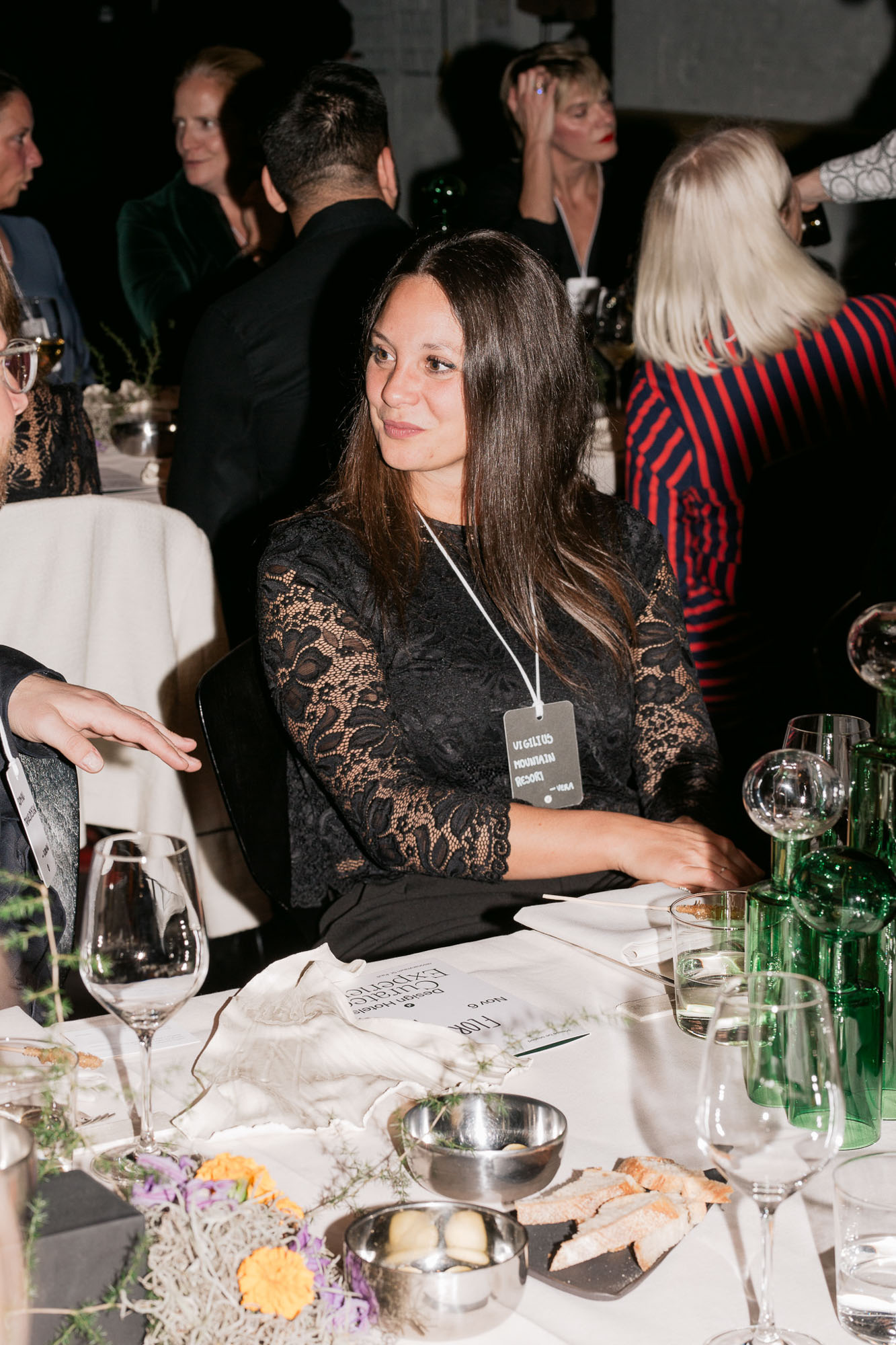 DH24 CE Hamburg Travelpro 20