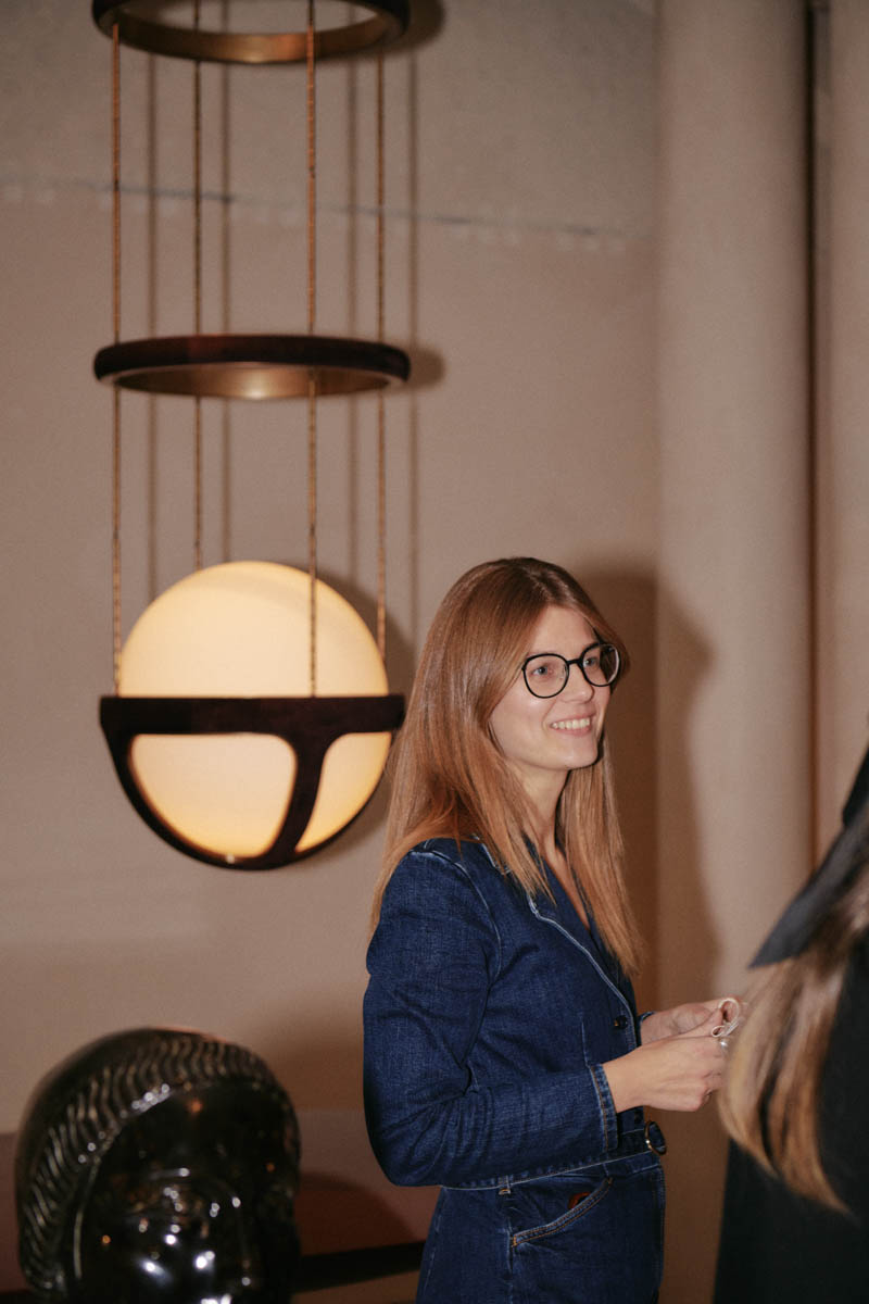 DH SALES23 CE London Apparatus 23