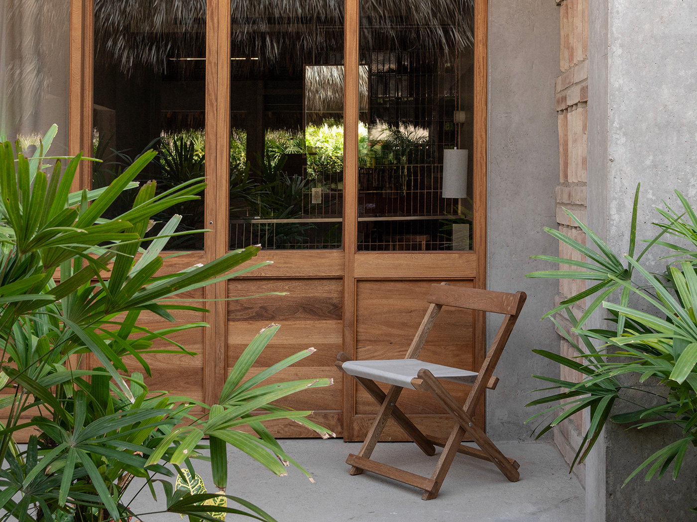 Hotel Humano Pool Garden Room R 03