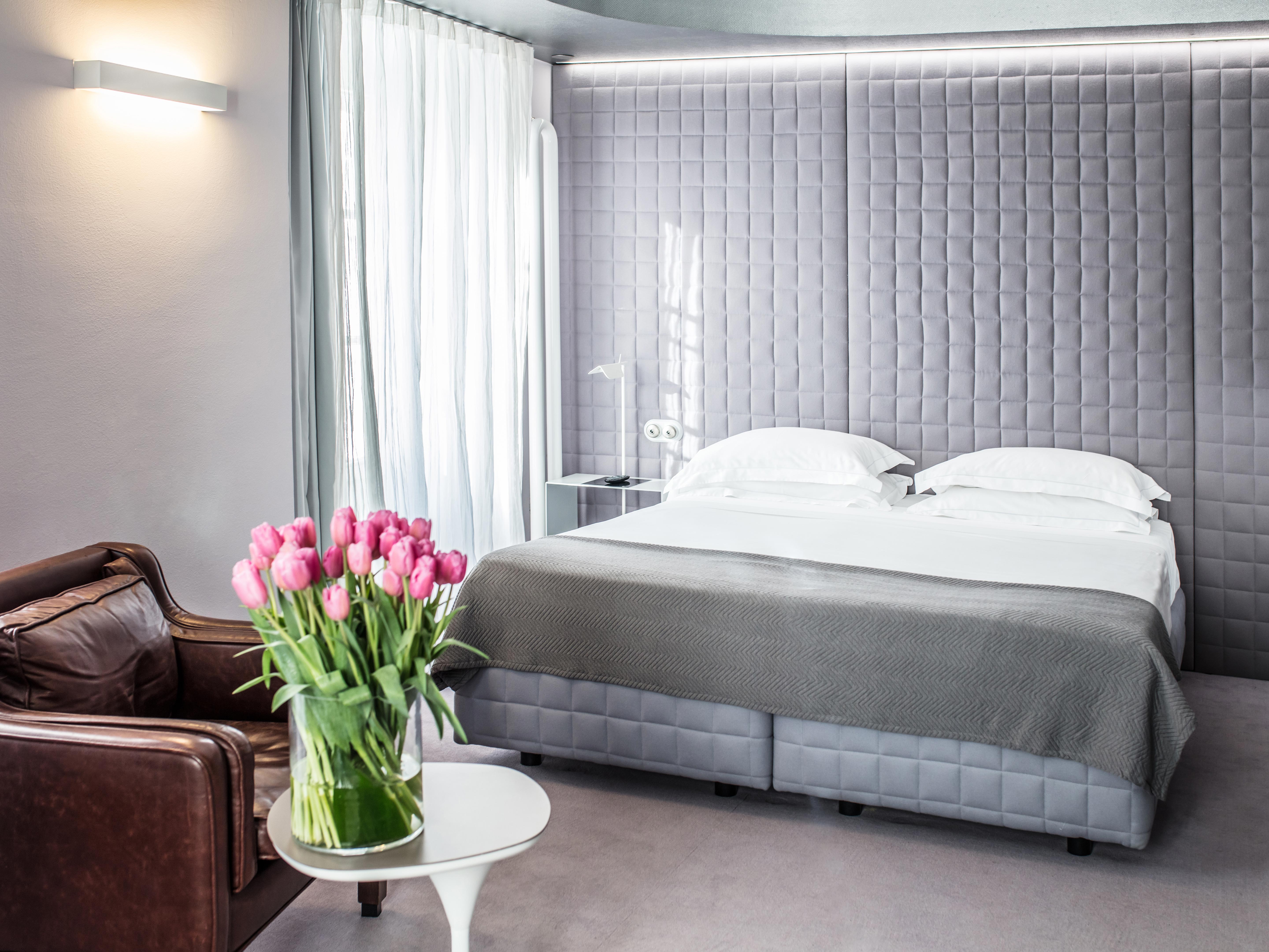 River Front, Vander Urbani Resort