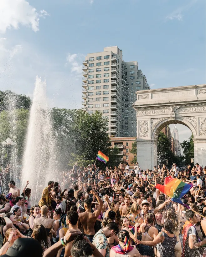 013 BP Pride 2022 Nyc Parade