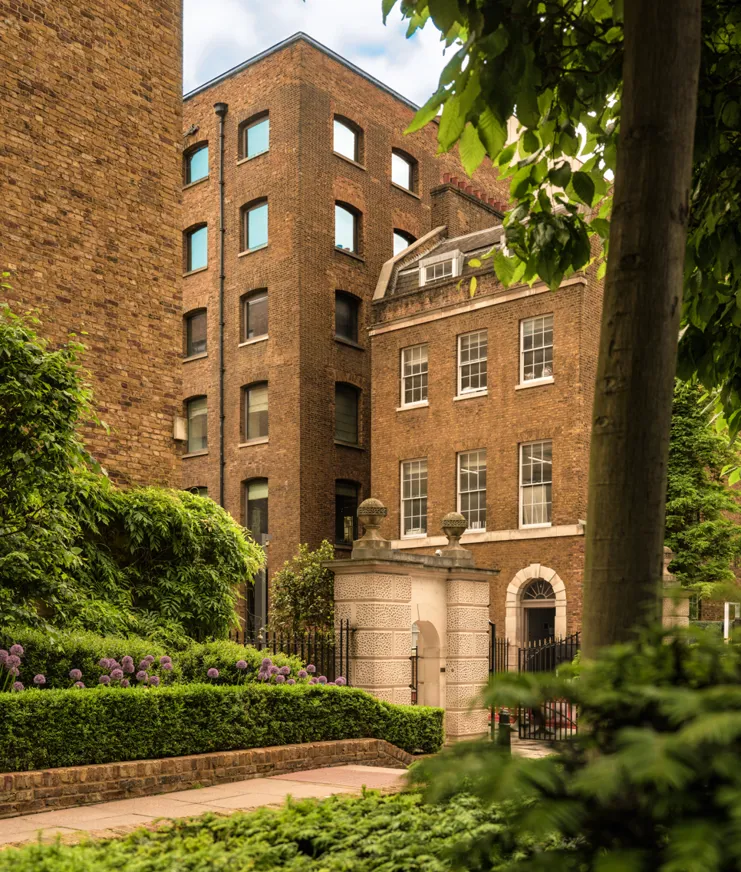 02 SP Sir Devonshire Square