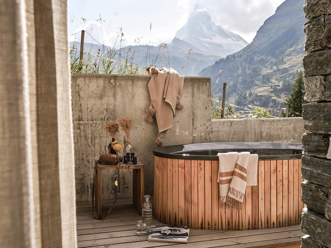 Cervo Mountain Resort Huntsman Spa Suite R 03