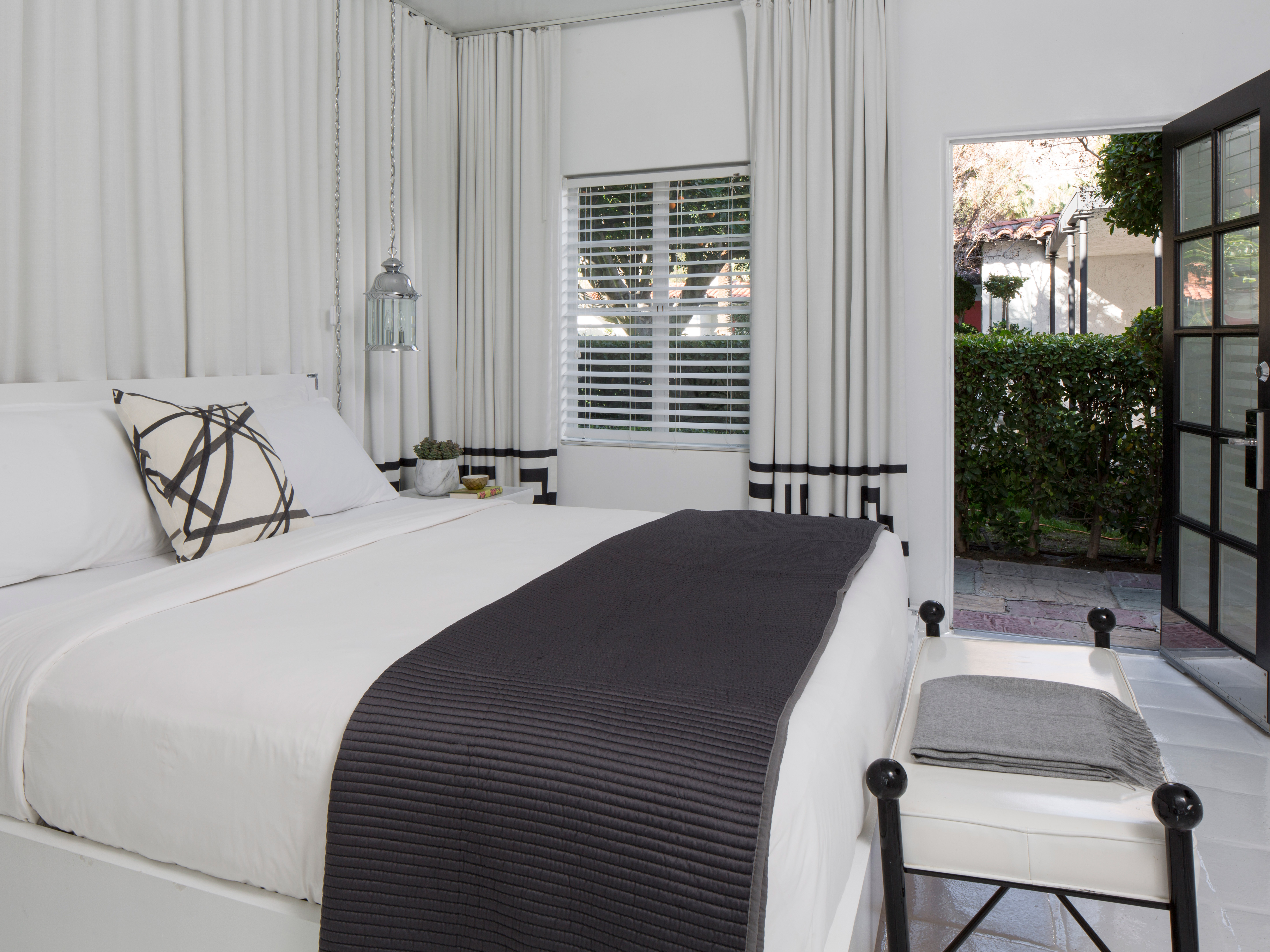 Avalon Palm Springs Regency Room R R