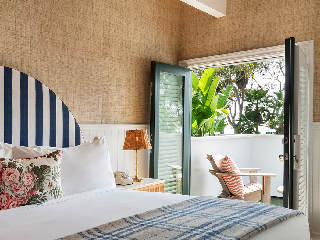 Le Petit Pali Laguna Beach Deluxe King Balcony R 02