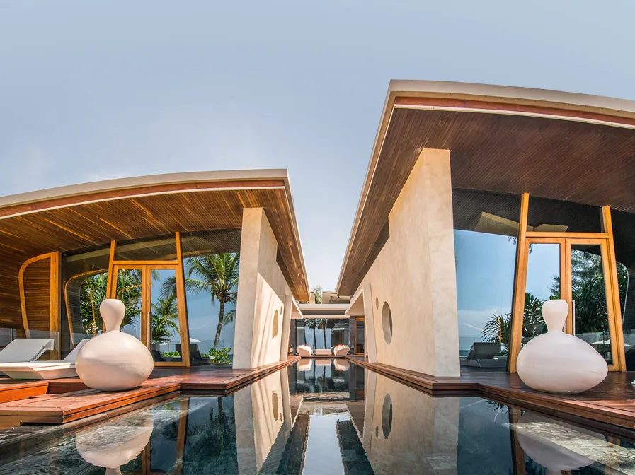 00 HEADER Iniala Beach House