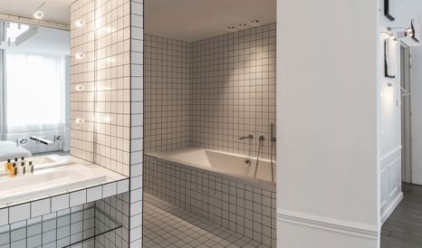 La Maison Champs Elysees Bathroom in Paris